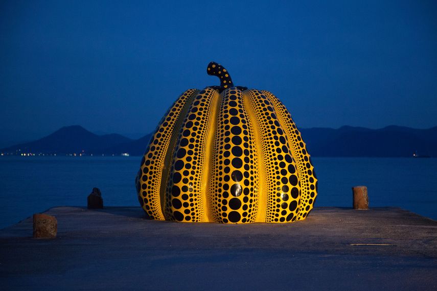 Yayoi Kusama's Yellow Pumpkin in Naoshima