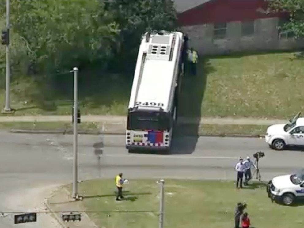 PHOTO: The bus is seen at the scene of the crime in southeast Houston.