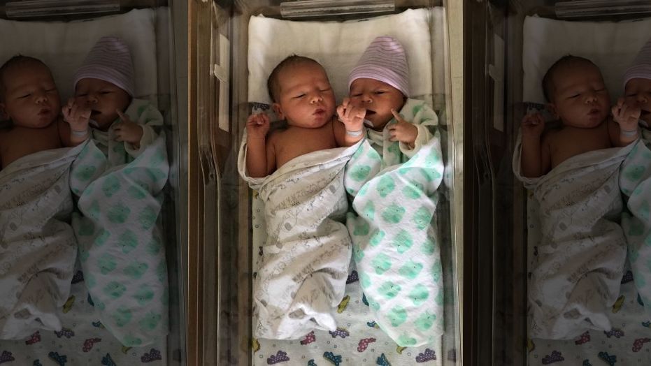 Cousins Jack (left) and Lucy Thorington (right). Their parents weren't expecting the babies to be born on the same day.