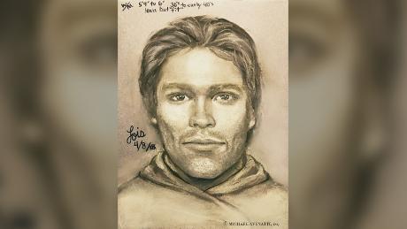 Trump calls Stormy Daniels composite sketch &#39;a total con job&#39;