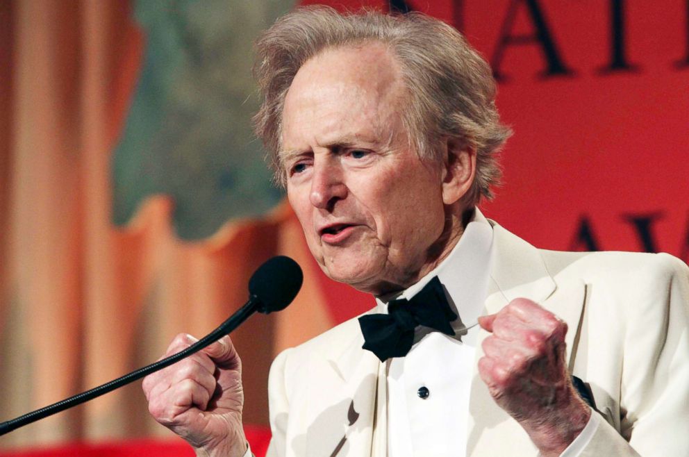 PHOTO: Tom Wolfe gestures as he speaks at the National Book Awards on Nov. 17, 2010, in New York. Wolfe was presented with the Medal for Distinguished Contribution to American Letters at the event.