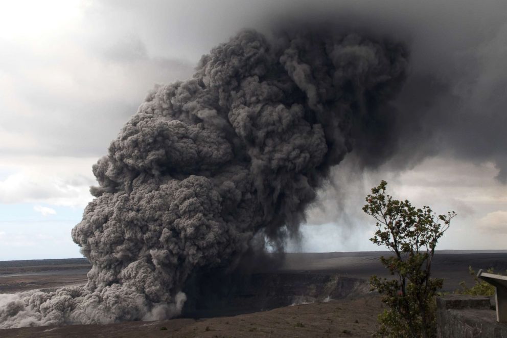 PHOTO: Ash plume rises following a massive volcano eruption on Kilauea volcano in Hawaii, on May 17, 2018.