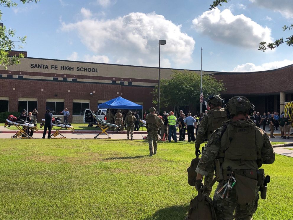 PHOTO: Law enforcement officers are responding to Santa Fe High School following a shooting incident in Santa Fe, Texas, May 18, 2018.