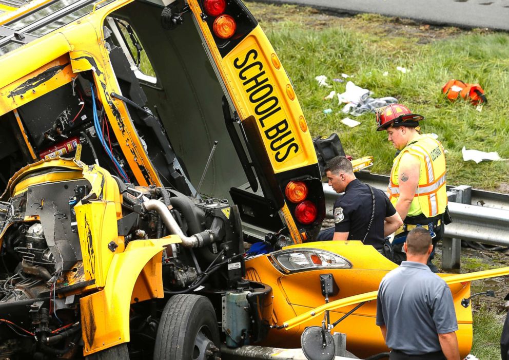 PHOTO: Multiple injuries have been reported after a serious crash between a school bus carrying middle school students and a dump truck on a New Jersey highway, according to police, May 17, 2018.