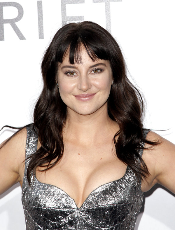 Bangs are an easy way to change up your look without going too drastic. We love Shailene Woodley's choppy fringe -- it's not 