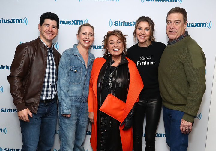 "Roseanne" actors Michael Fishman, Lecy Goranson, Roseanne Barr, Sarah Chalke and John Goodman pose for photos during SiriusX