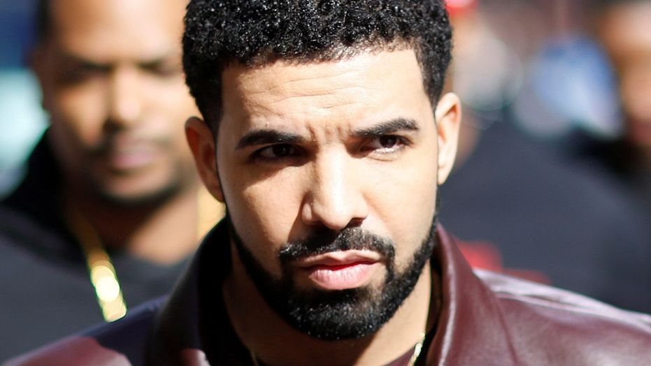 Drake addressed a photo of himself in blackface, saying it was from 2007 and used out of context by rival Pusha T.