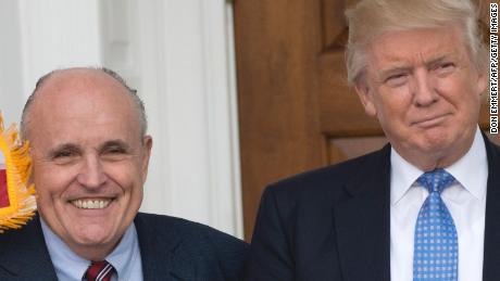WSJ: Giuliani says Trump shouldn&#39;t talk to Mueller before getting information on FBI source