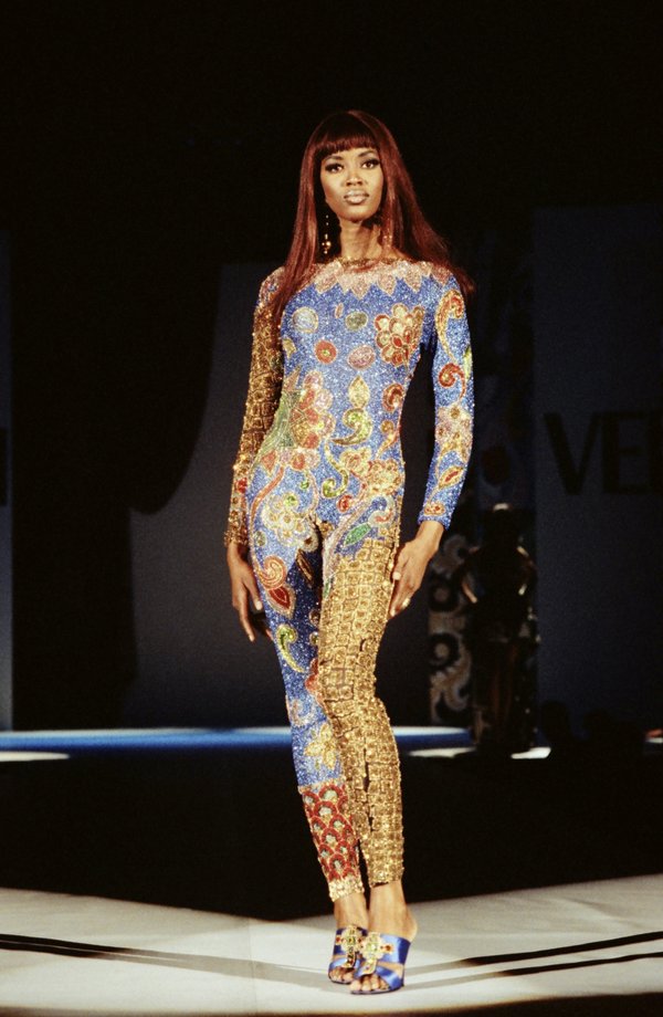 Wearing a design by Gianni Versace in a Los Angeles show.