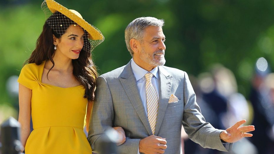 George and Amal Clooney  have donated $100K to help those migrant children who have been separated from their families.