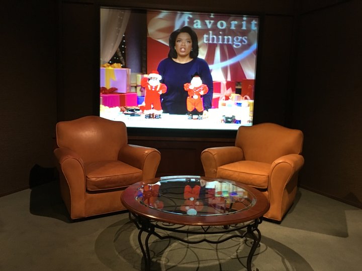 A&nbsp;re-creation of Oprah's talk show set, &ldquo;an idealized extension of television viewers&rsquo; living rooms,&rdquo; 
