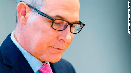 Whistleblower: EPA&#39;s Pruitt kept secret calendar to hide meetings