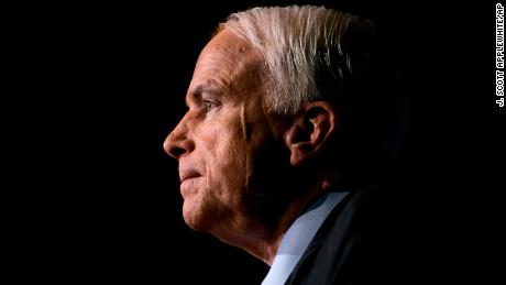 Washington Post: Trump opted against sending official statement praising McCain