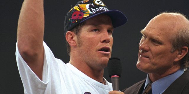 Brett Favre of the Green Bay Packers with Terry Bradshaw of Fox Sports after the Packs' 35-21 victory over the New England Patriots in Super Bowl XXXI at the Superdome in New Orleans, La.