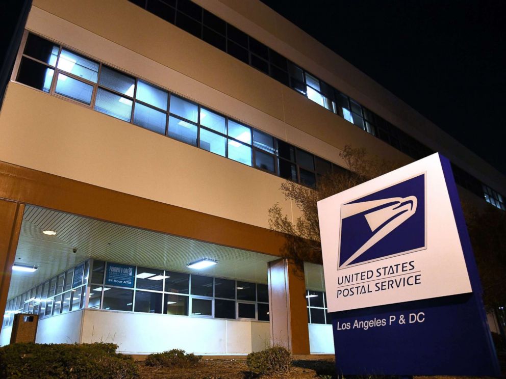 PHOTO: The United States Postal Service (USPS) Processing and Distribution Center (P&DC) in Los Angeles, Oct. 24, 2018.