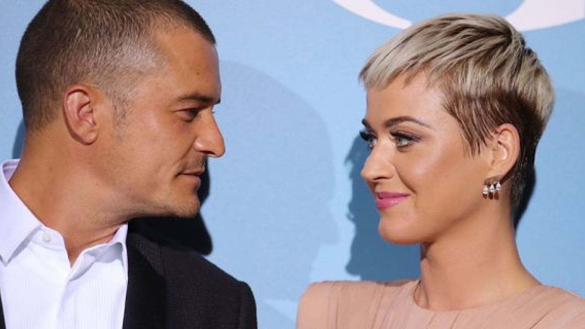 Katy Perry receives presents from Orlando Bloom's ex-wife, Miranda Kerr on her birthday.