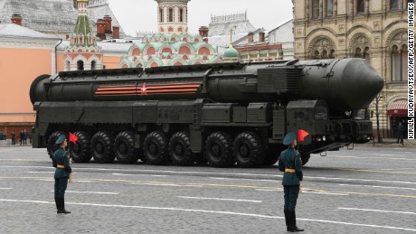 US threatens to &#39;take out&#39; Russian missiles if Moscow keeps violating nuclear treaty