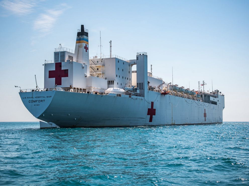 PHOTO: The Military Sealift Commands hospital ship USNS Comfort (T-AH 20) navigates through water during Comfort Exercise (COMFEX) 2018.