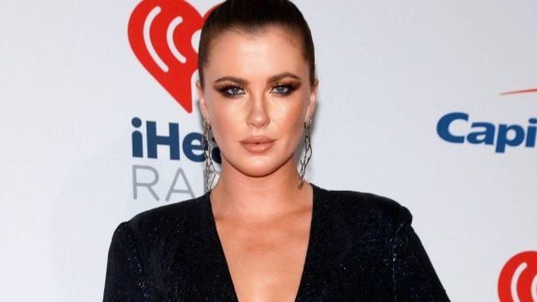 Ireland Baldwin said a police officer accused her of being a looter after she tried to get into Malibu, Calif.