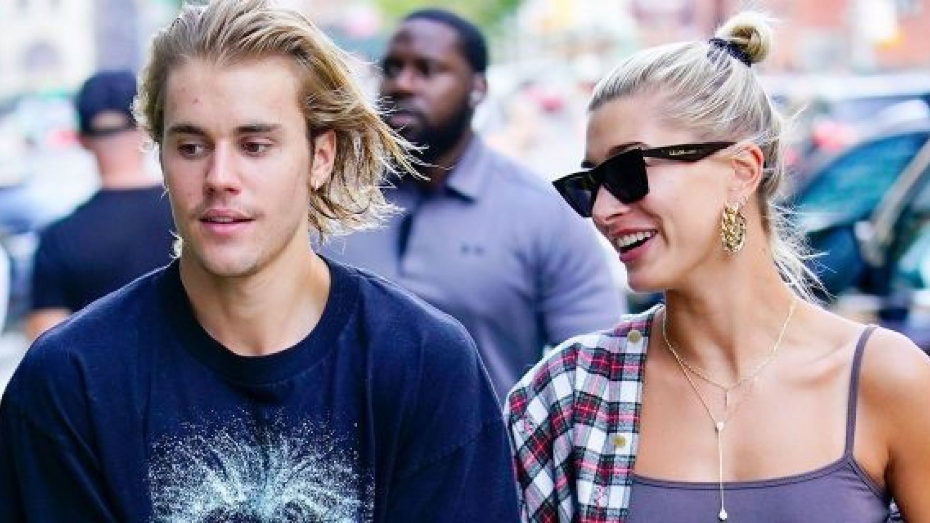 Justin Bieber and Hailey Baldwin show some PDA on Instagram in a new post on the singer's account. 