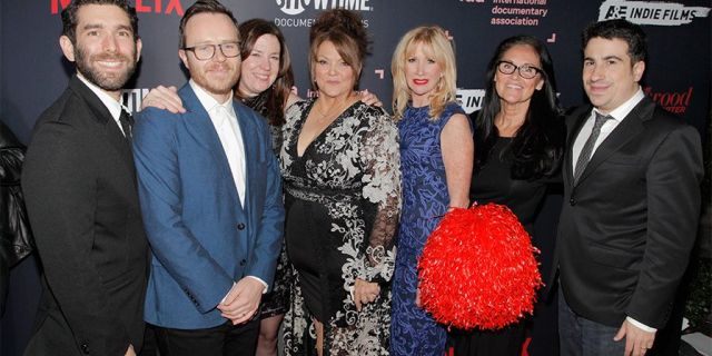 Jason Goldman, Galen Summer, Molly Thompson, Jackie Rohrs, Rhonda Crossland, Lynita Stuart, Van Beneden and Jeremy Yaches of "Sidelined'" attend the 2018 IDA Documentary Awards on December 8, 2018 in Los Angeles, California. — Getty