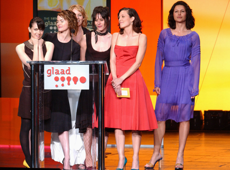 The cast of "The L-Word" at the 15th Annual GLAAD Media Awards in 2004, presenting the award for&nbsp;Outstanding Television 