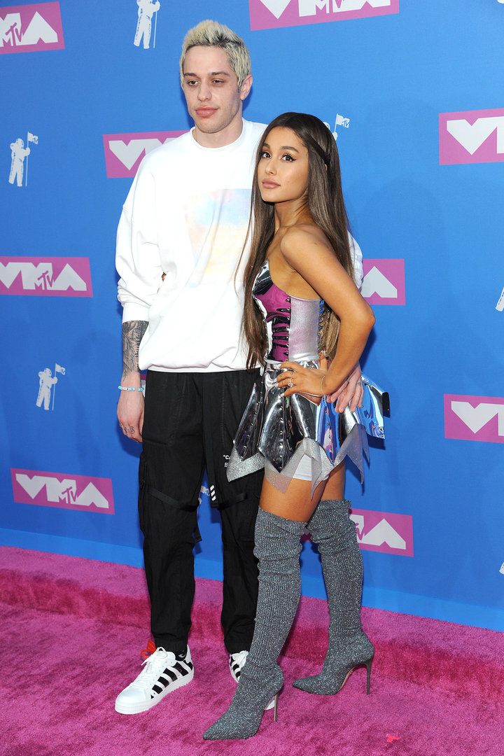 Pete Davidson and Ariana Grande make their red carpet debut as a couple at the 2018 MTV Video Music Awards.&nbsp;