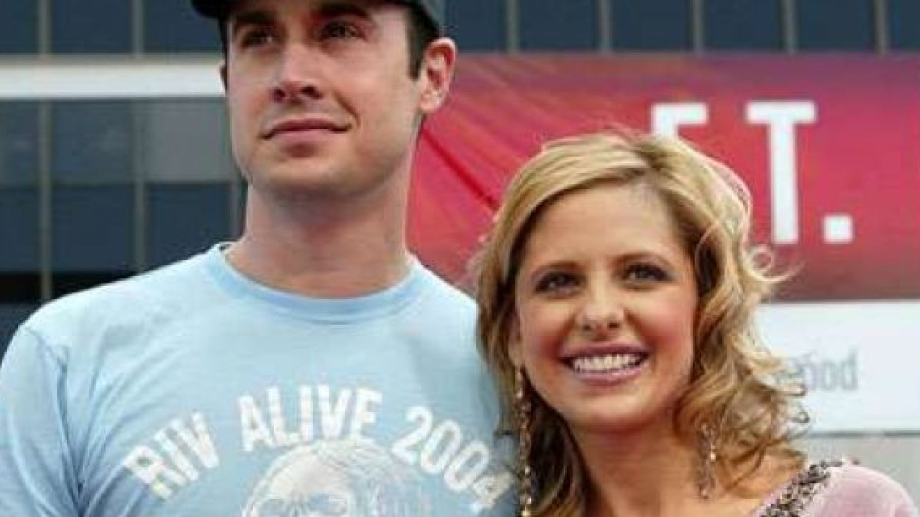 Freddie Prinze Jr. and Sarah Michelle Geller tied the knot in 2002.