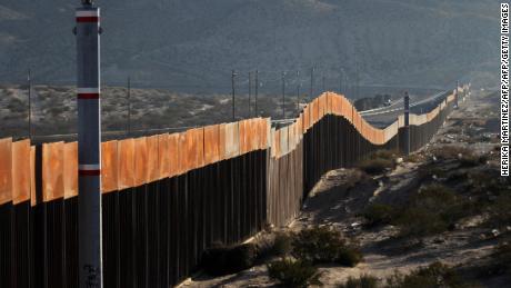 Trump signals wall or nothing approach to shutdown negotiations