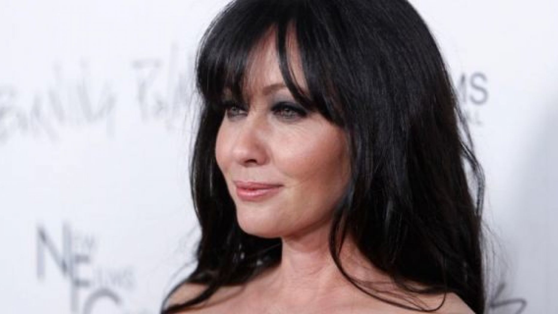 Actress Shannen Doherty opened up to Health magazine about her battle with breast cancer for the outlet's March cover issue.
