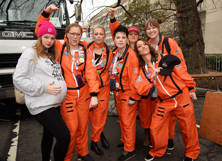 Amber Tamblyn, left, with Amy Schumer and others at the 2017 Women's March on Washington.