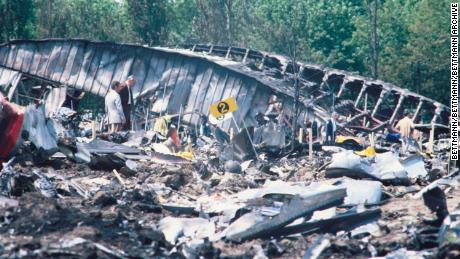 American Airlines Flight 191 -- a DC-10 -- which crashed on takeoff from Chicago&#39;s O&#39;Hare International Airport in 1979.