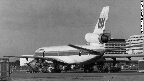 A United Airlines DC-10 sits grounded in 1979.