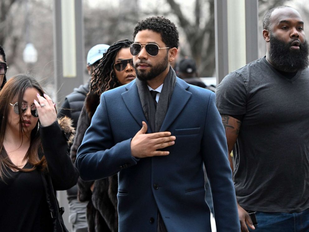 PHOTO: Empire actor Jussie Smollett arrives at the Leighton Criminal Court Building for his hearing in Chicago, March 14, 2019.