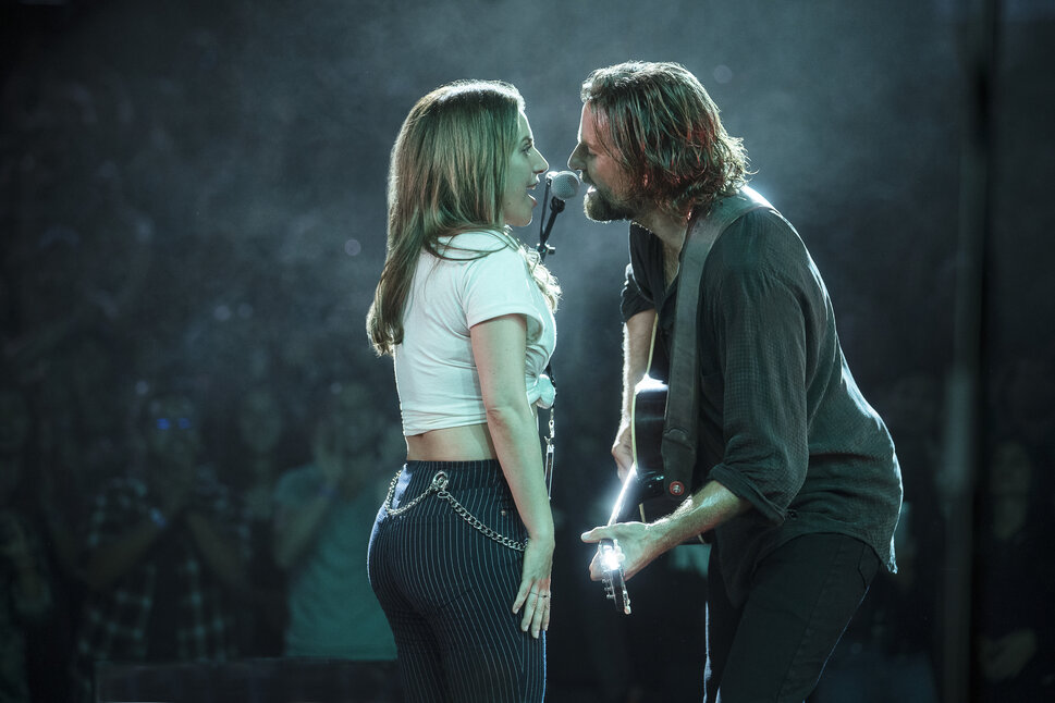 Bradley Cooper&rsquo;s directorial bow had no right to be <a href="https://www.huffpost.com/entry/a-star-is-born-review-lady-