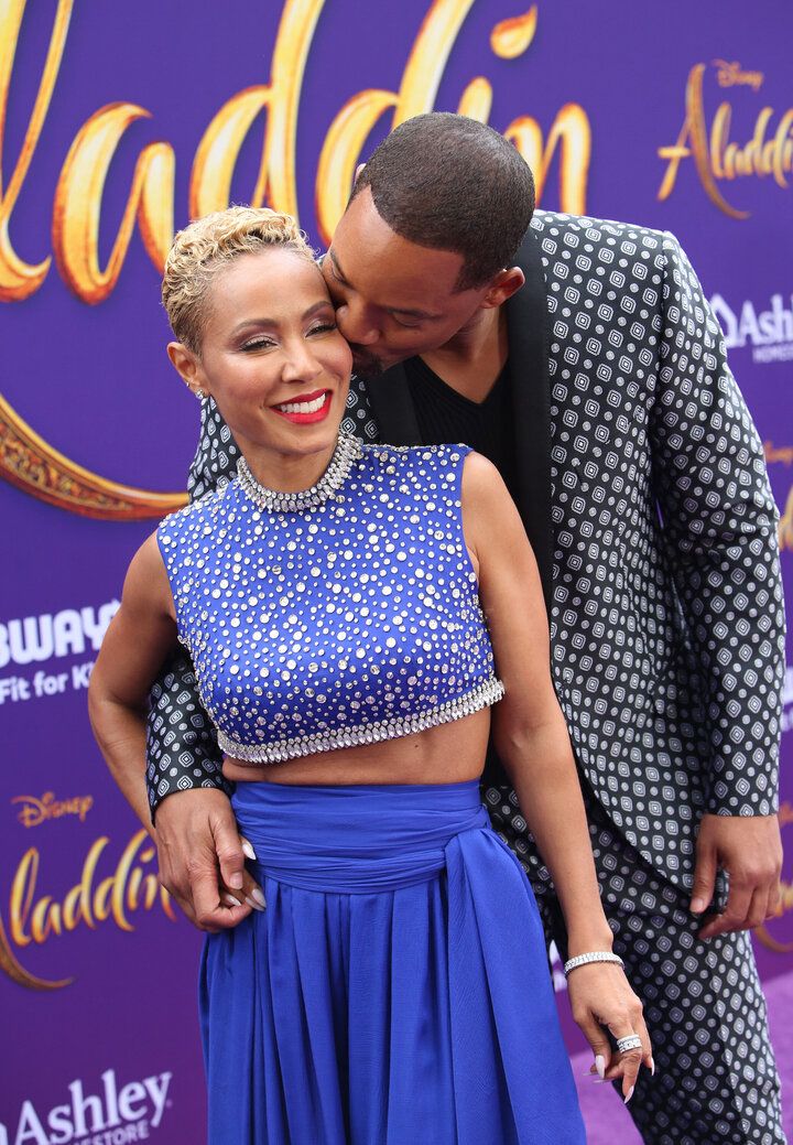 The couple wasn't afraid of PDA on the red carpet.