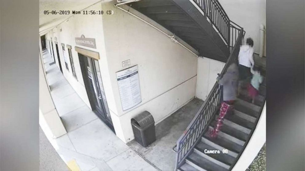 PHOTO: Surveillance video shows a suspect violently snatching a purse from a woman in San Jose, California. 