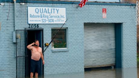Why New Orleans is vulnerable to flooding: It&#39;s sinking