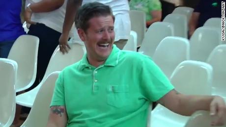 Why that #GreenShirtGuy at the Tucson City Council meeting couldn&#39;t stop laughing 