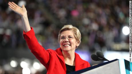 Elizabeth Warren&#39;s whirlwind week ends with a new test in Iowa
