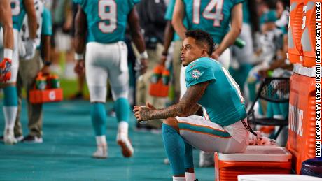 Dolphins WR Kenny Stills says he&#39;s received death threats since criticizing team owner Stephen Ross