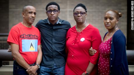 Video of Botham Jean&#39;s last moments played in court. His parents weren&#39;t ready