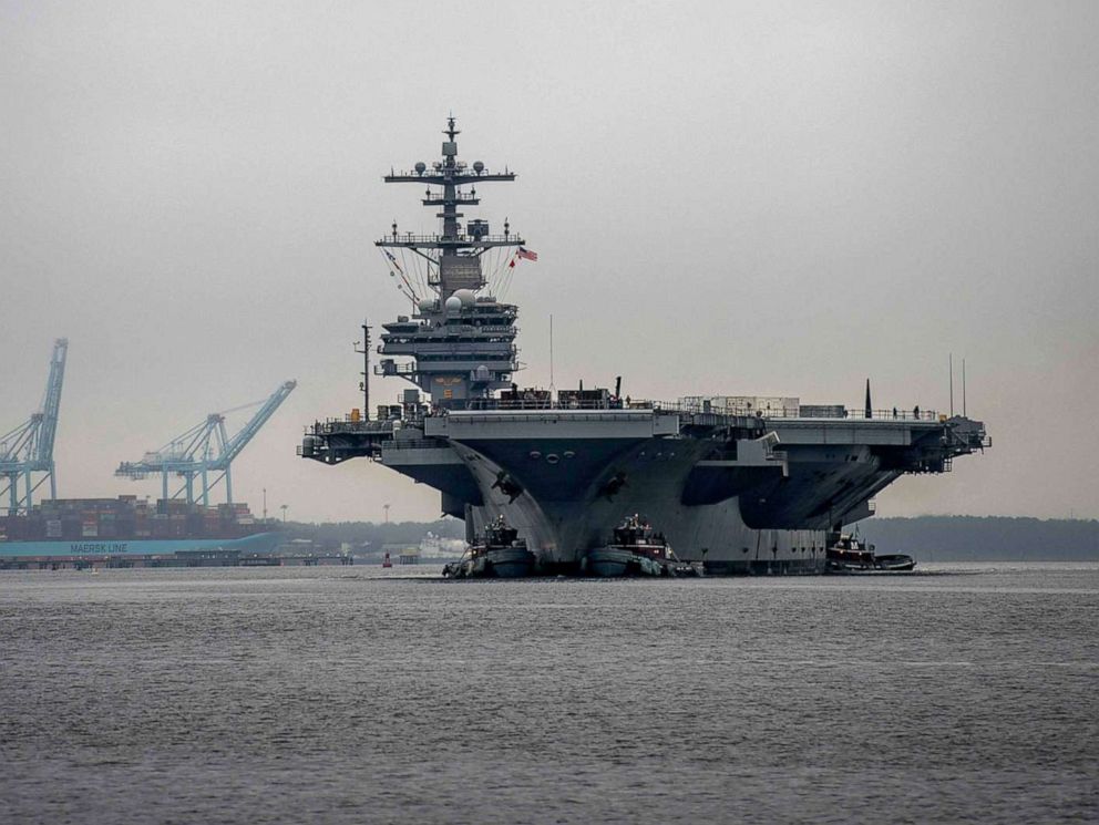 PHOTO: The aircraft carrier USS George H.W. Bush transits the Elizabeth River near Norfolk, Va., Feb. 21, 2019.