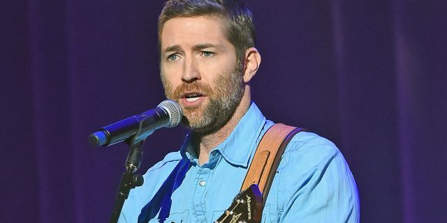 Josh Turner performs in Nashville, Tenn., in March 2018. A tour bus carrying his crew crashed in September 2019, killing one and injuring seven.