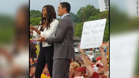 A fan held a sign on &#39;College GameDay&#39; asking people to Venmo him money for beer. Now he&#39;s donating it all to a children&#39;s hospital
