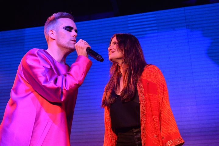 Justin Tranter (left) performs with Idina Menzel at the 2019 Spirit Day concert in Los Angeles.&nbsp;
