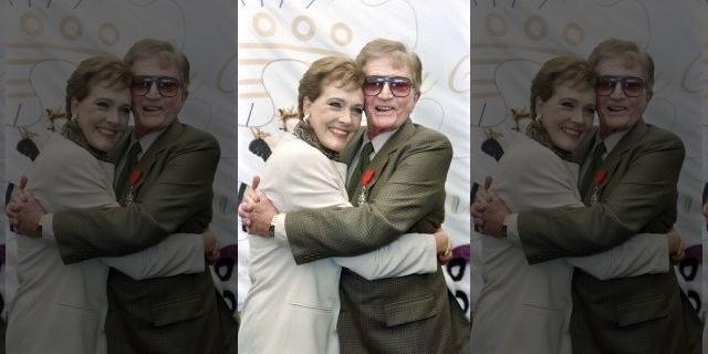 Blake Edwards with his wife Julie Andrews, after receiving the Legion of Honor, on May 9, 1992, during the International Cannes Film Festival.