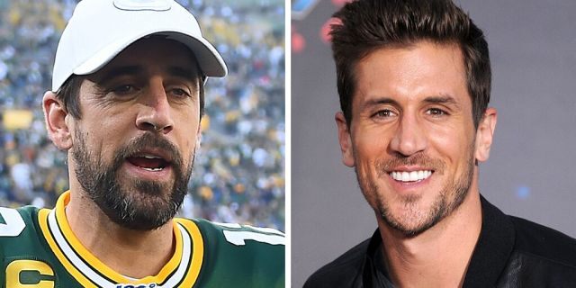 Aaron Rodgers (L) and brother Jordan Rodgers