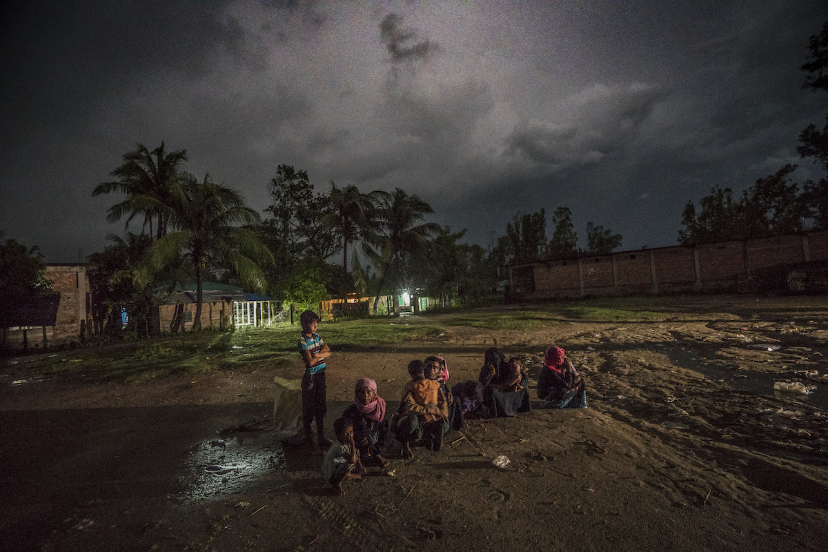 Shahidul Alam, 'Rohingya Refugees After Having Just Landed in Bangladesh', 2017.