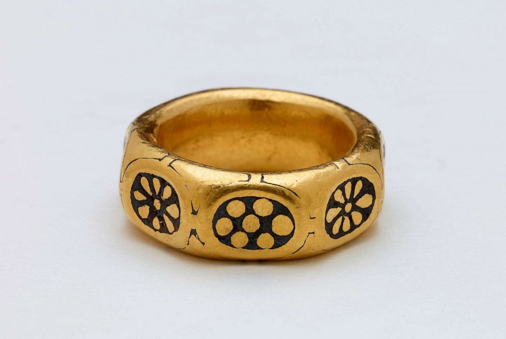 PHOTO: A gold ring from the ninth century which was part of Viking hoard by two amateur British treasure-hunters is seen here in this undated file photo.